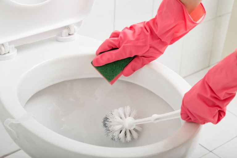 Toilette entkalken – Tipps für eine einfache Reinigung